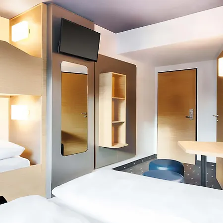 מלון B&B Hotel Kaiserslautern 3*